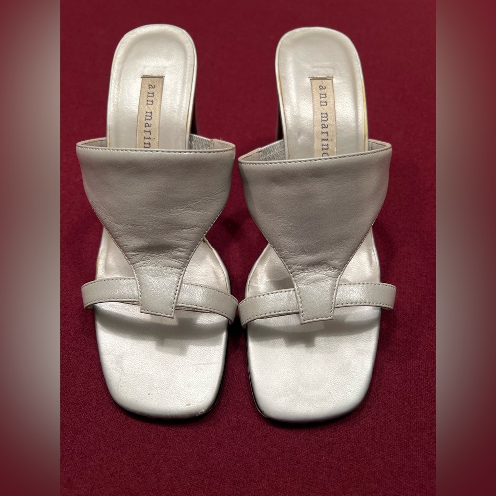 Ana Merino Silver/grey slide heels